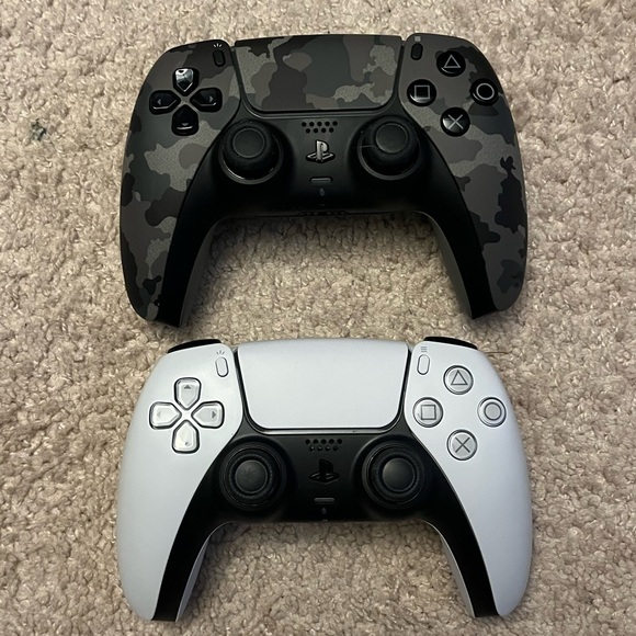 PlayStation 5 disc version - Picture 2 of 8